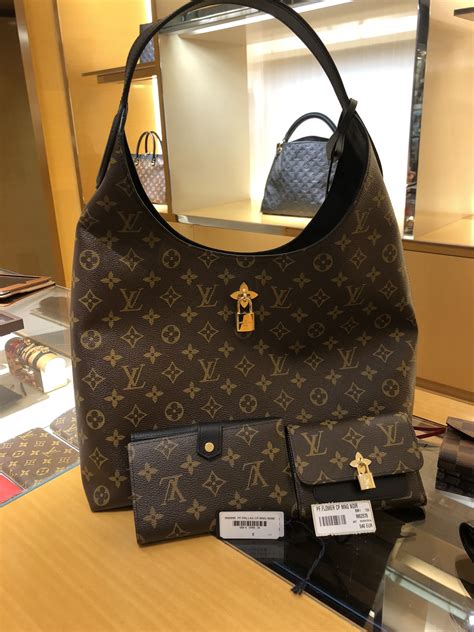 louis vuitton paris handbags price|louis vuitton handbags paris collection.